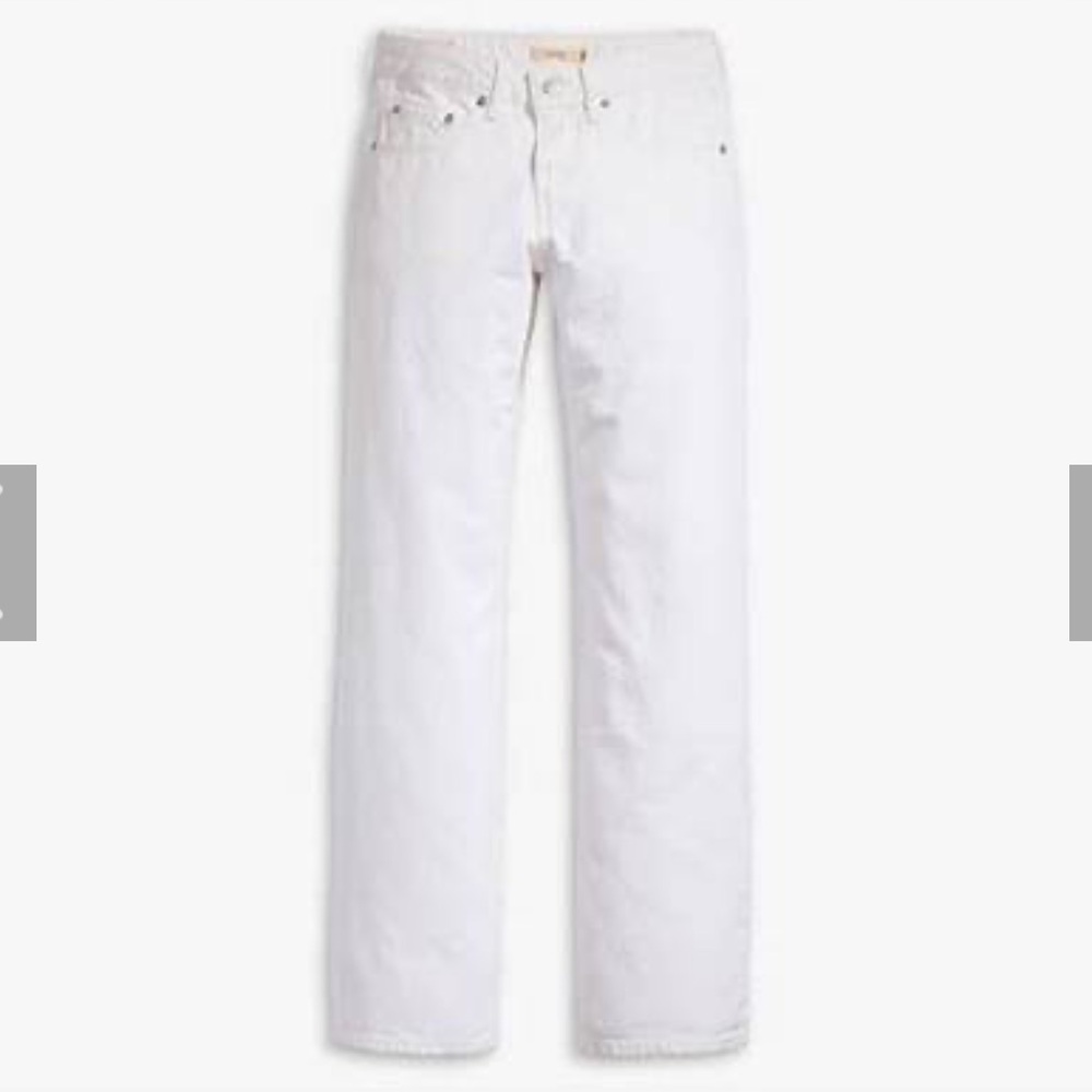 Levi’s Low Loose White Jeans 28x30